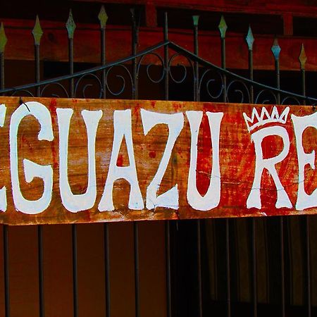 Iguazu Rey Hostel Puerto Iguazú Exteriör bild