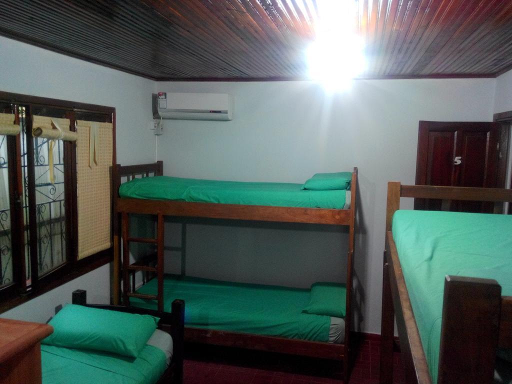 Iguazu Rey Hostel Puerto Iguazú Exteriör bild