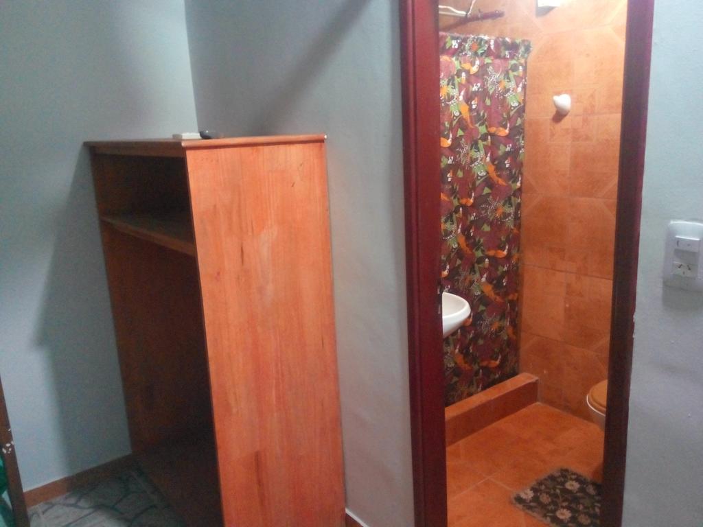 Iguazu Rey Hostel Puerto Iguazú Exteriör bild