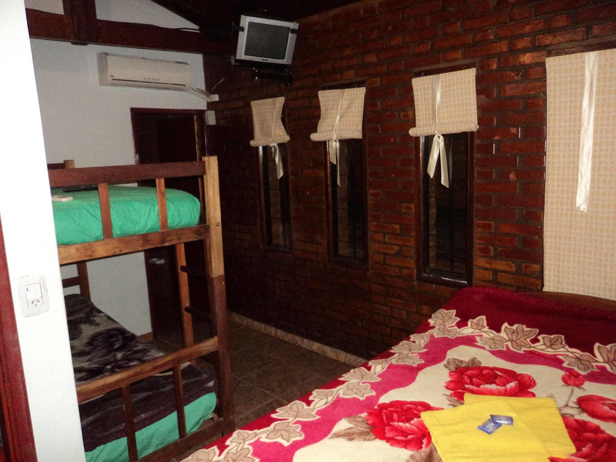 Iguazu Rey Hostel Puerto Iguazú Exteriör bild
