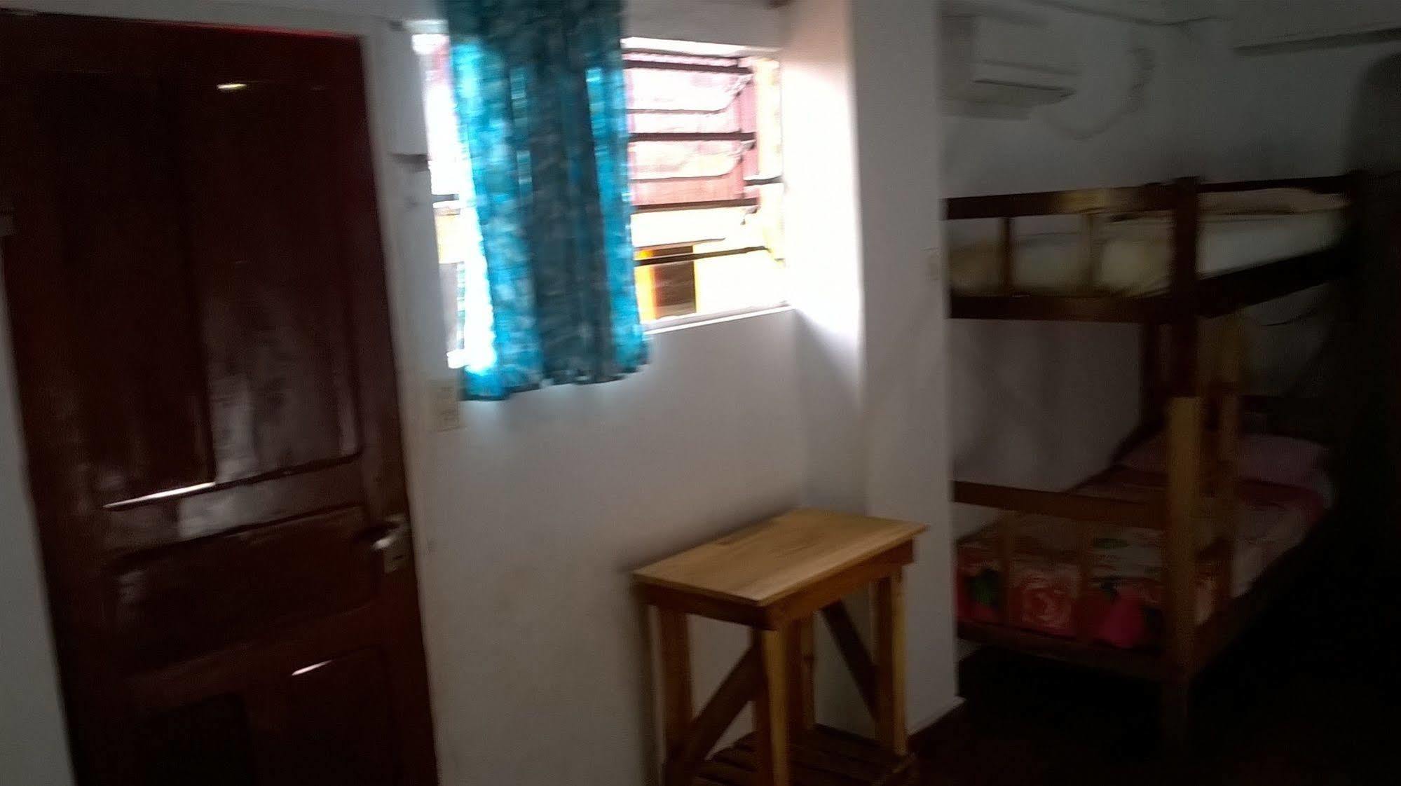 Iguazu Rey Hostel Puerto Iguazú Exteriör bild